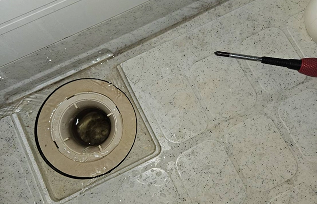 東近江市のお風呂排水口の施工事例写真