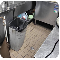 厨房床排水の写真