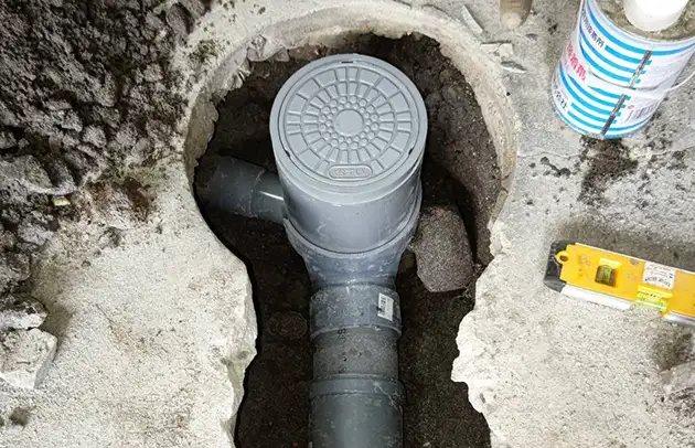 守山市今浜町の割れた汚水桝交換と排水管修理施工事例写真