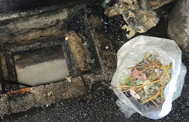 栗東市小柿の悪臭と流れの悪さを改善する汚水桝清掃施工事例写真