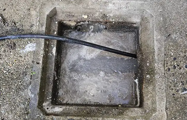 竜王町西横関の汚水桝あふれと逆流の高圧洗浄対応施工事例写真