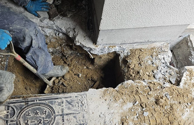 彦根市のひび割れた排水管交換の施工事例写真