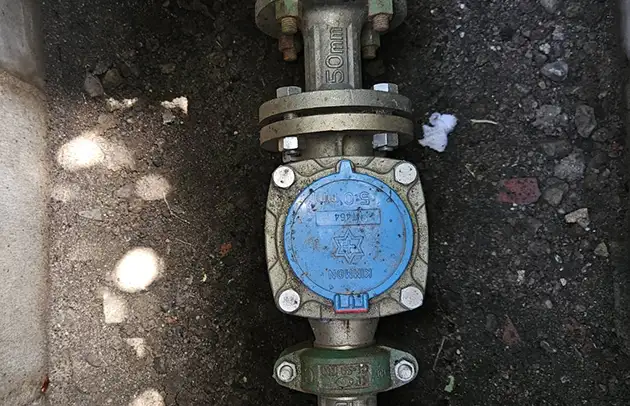 湖南市岩根の検針指摘による漏水調査と原因特定施工事例写真