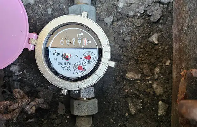 守山市守山の水道代増加と検針指摘による漏水調査施工事例写真