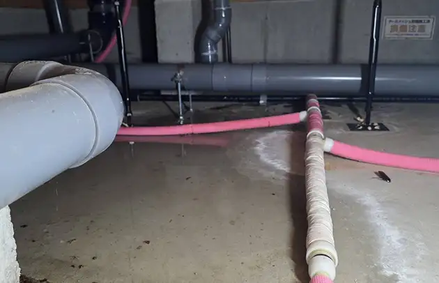 栗東市高野の床下漏水による給水管引き直し工事施工事例写真