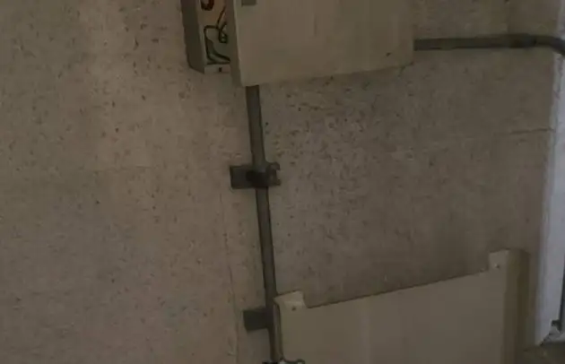 竜王町橋本の壁内漏水の特定と給水管修理対応施工事例写真