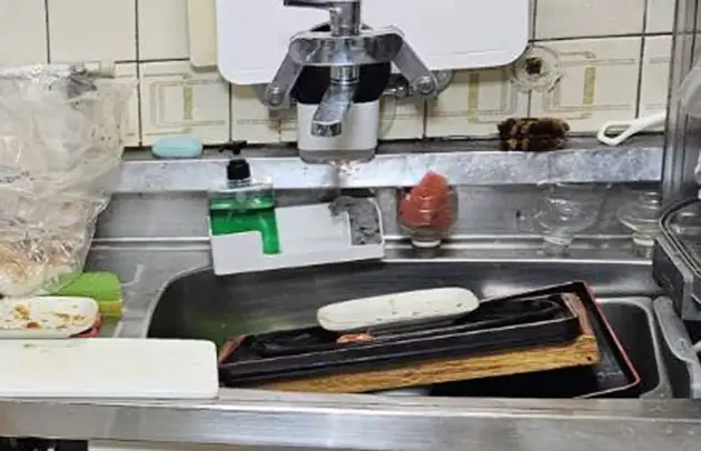 東近江市五個荘のキッチン止水栓の水漏れ施工事例写真