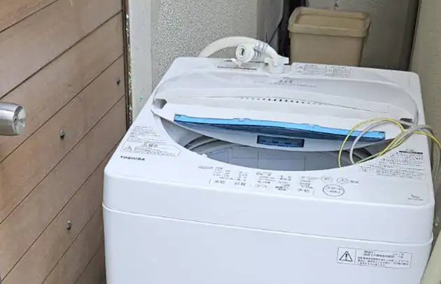 湖南市菩提寺の洗濯機給水バルブの水漏れ施工事例写真