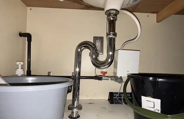 長浜市木之本町の洗面給水管の水漏れ施工事例写真