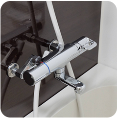 風呂場サーモスタット混合水栓写真