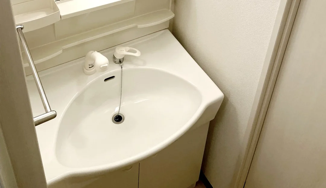 洗面所の水漏れ