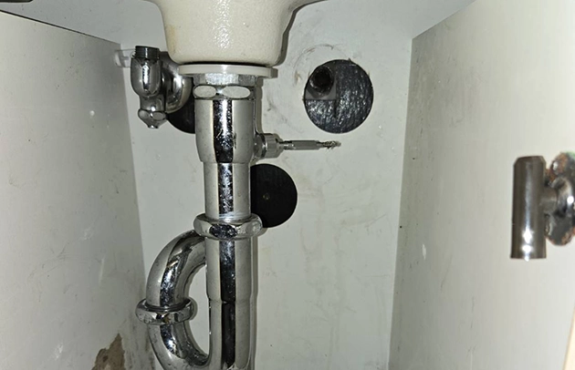 草津市の洗面排水トラップ修理施工事例